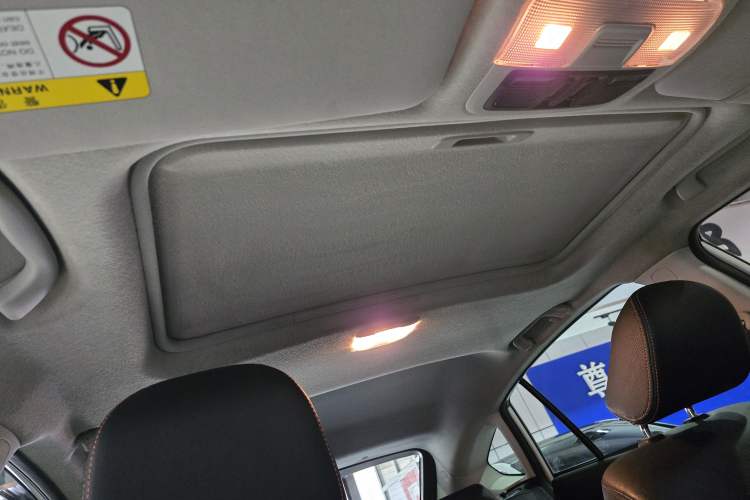 Used Subaru XV 2017 2.0i Luxury Edition Headliner