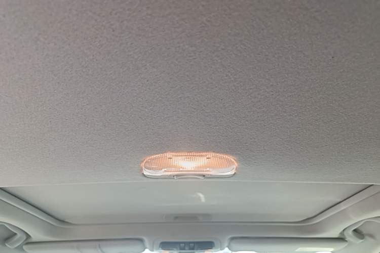 Used Subaru XV 2017 2.0i Special Edition Headliner