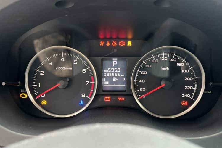 Used Subaru XV 2017 2.0i Comfort Navigation Edition Odometer Close Up