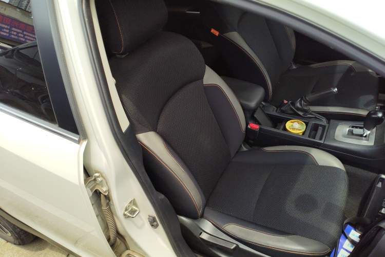 Used Subaru XV 2017 2.0i Ambition Edition Right Front Seat