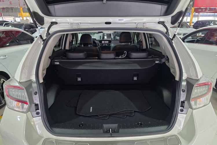 Used Subaru XV 2017 2.0i Luxury Edition Trunk