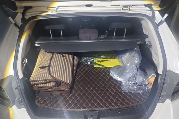 Used Subaru XV 2017 2.0i Comfort Navigation Edition Trunk