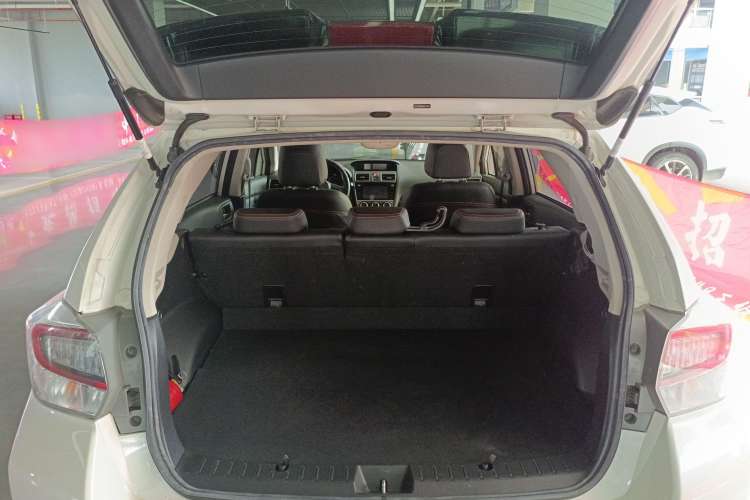 Used Subaru XV 2017 2.0i Luxury Edition Trunk