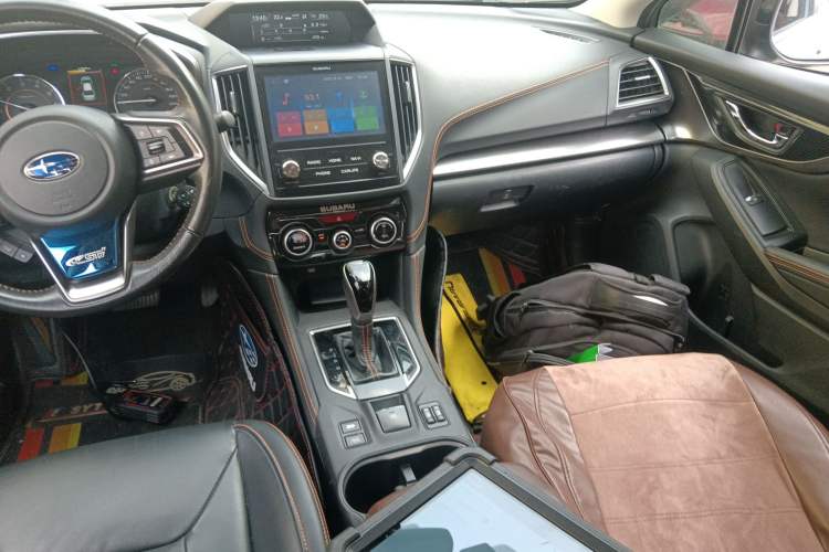 Used Subaru XV 2018 2.0i All-Wheel-Drive Luxury Edition with EyeSight Audio And AC Panel