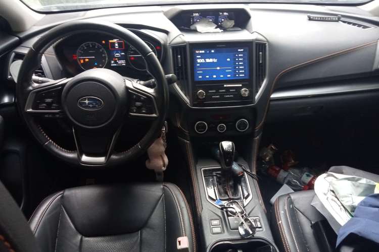 Used Subaru XV 2018 2.0i All-Wheel-Drive Luxury Edition with EyeSight Center Console