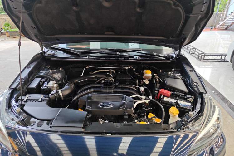 Used Subaru XV 2018 2.0i All-Wheel-Drive Elite Edition Engine Bay