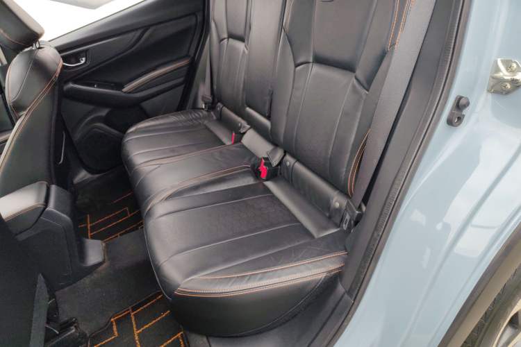 Used Subaru XV 2018 2.0i All-Wheel-Drive Luxury Edition Interior 1