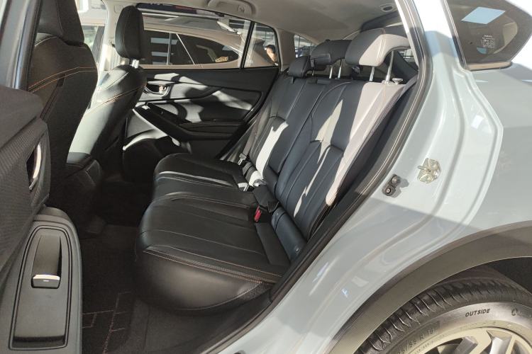 Used Subaru XV 2018 2.0i All-Wheel-Drive Prestige Edition with EyeSight Left Rear Seat