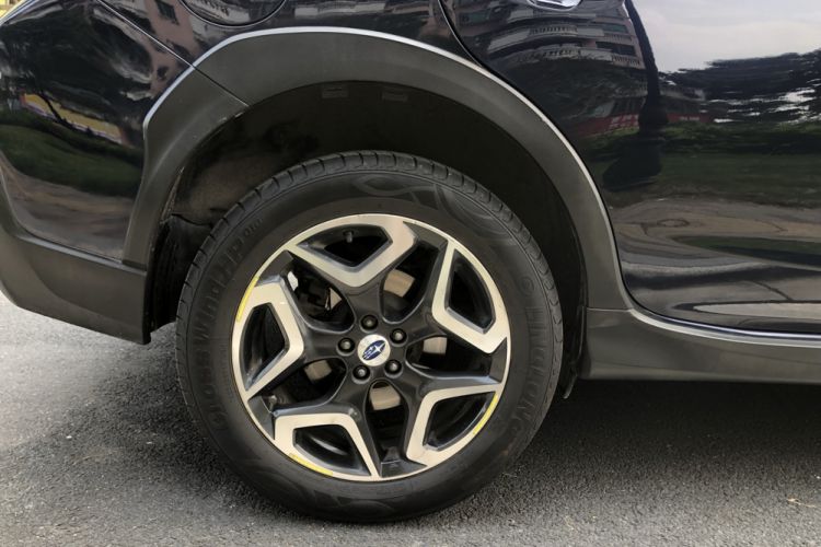 Used Subaru XV 2018 2.0i All-Wheel-Drive Luxury Edition with EyeSight Right Rear Wheel Hub