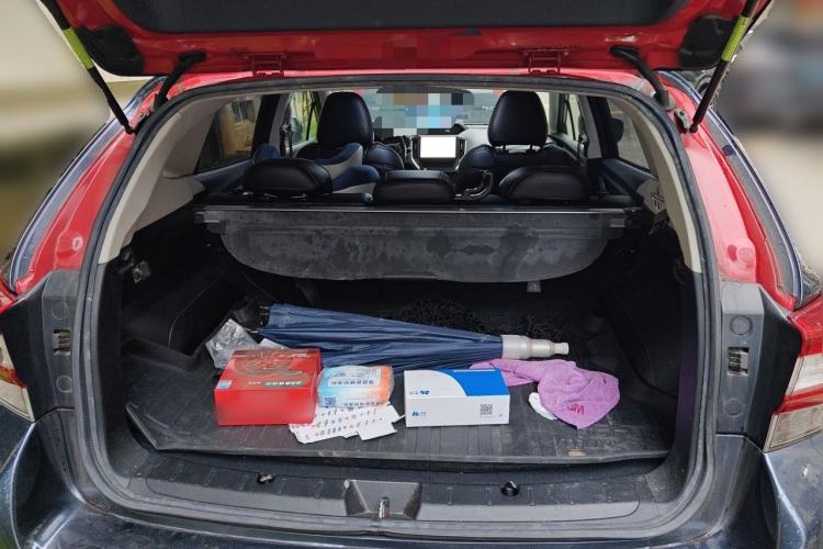Used Subaru XV 2018 2.0i All-Wheel-Drive Elite Edition Trunk