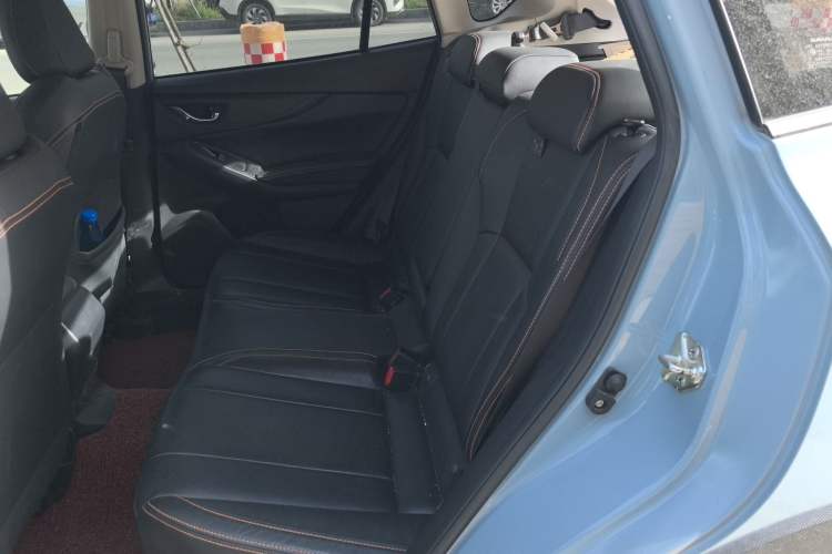Used Subaru XV 2018 2.0i All-Wheel-Drive Prestige Edition with EyeSight Left Rear Seat