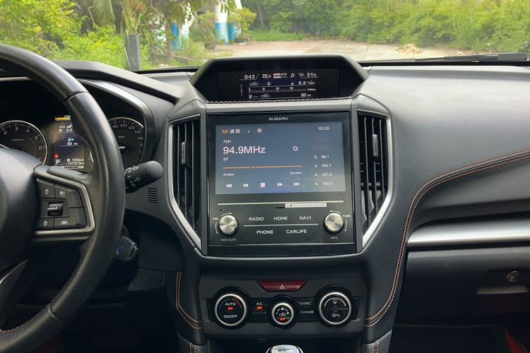 Used Subaru XV 2018 2.0i All-Wheel-Drive Luxury Edition with EyeSight Audio And AC Panel