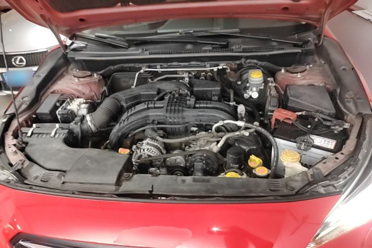 Used Subaru XV 2018 2.0i All-Wheel-Drive Prestige Edition with EyeSight Engine Bay