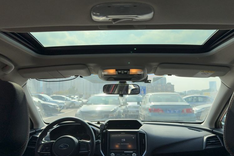 Used Subaru XV 2018 2.0i All-Wheel-Drive Elite Edition Headliner