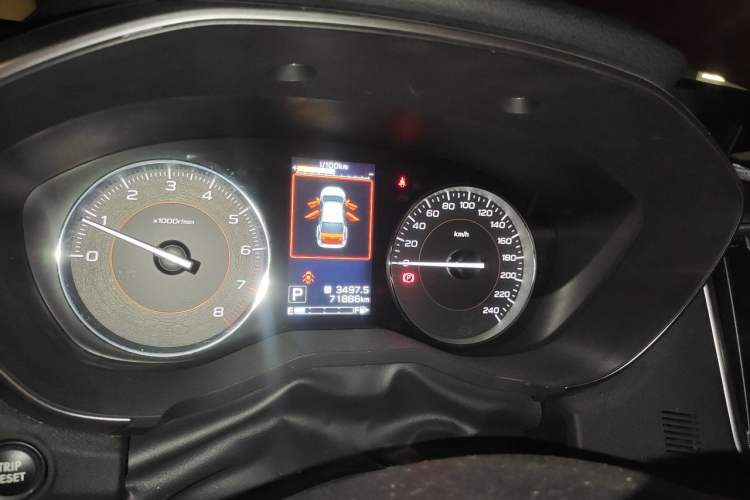 Used Subaru XV 2018 2.0i All-Wheel-Drive Luxury Edition Instrument Cluster