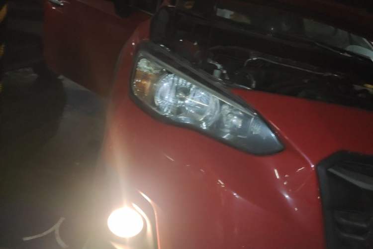 Used Subaru XV 2018 2.0i All-Wheel-Drive Luxury Edition Right Front Headlight