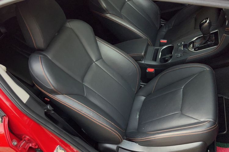Used Subaru XV 2018 2.0i All-Wheel-Drive Luxury Edition with EyeSight Right Front Seat