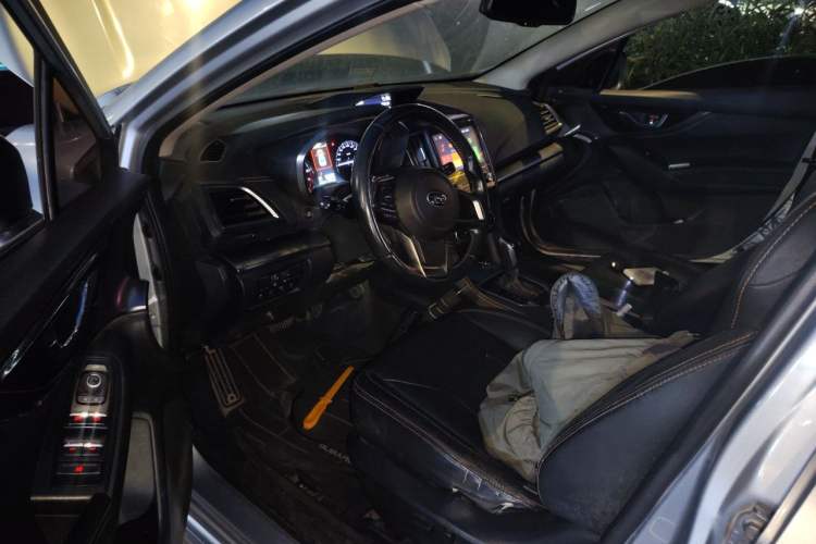 Used Subaru XV 2018 2.0i All-Wheel-Drive Luxury Edition Driver Seat