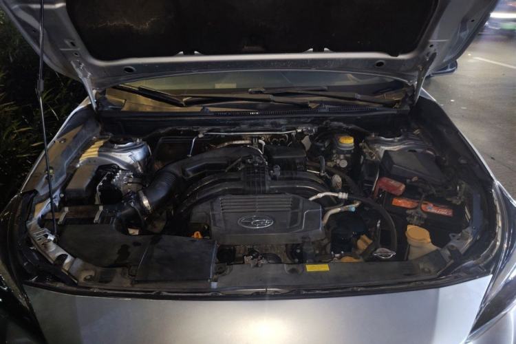 Used Subaru XV 2018 2.0i All-Wheel-Drive Luxury Edition Engine Bay