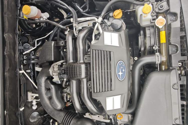 Used Subaru XV 2018 2.0i All-Wheel-Drive Luxury Edition Engine Bay