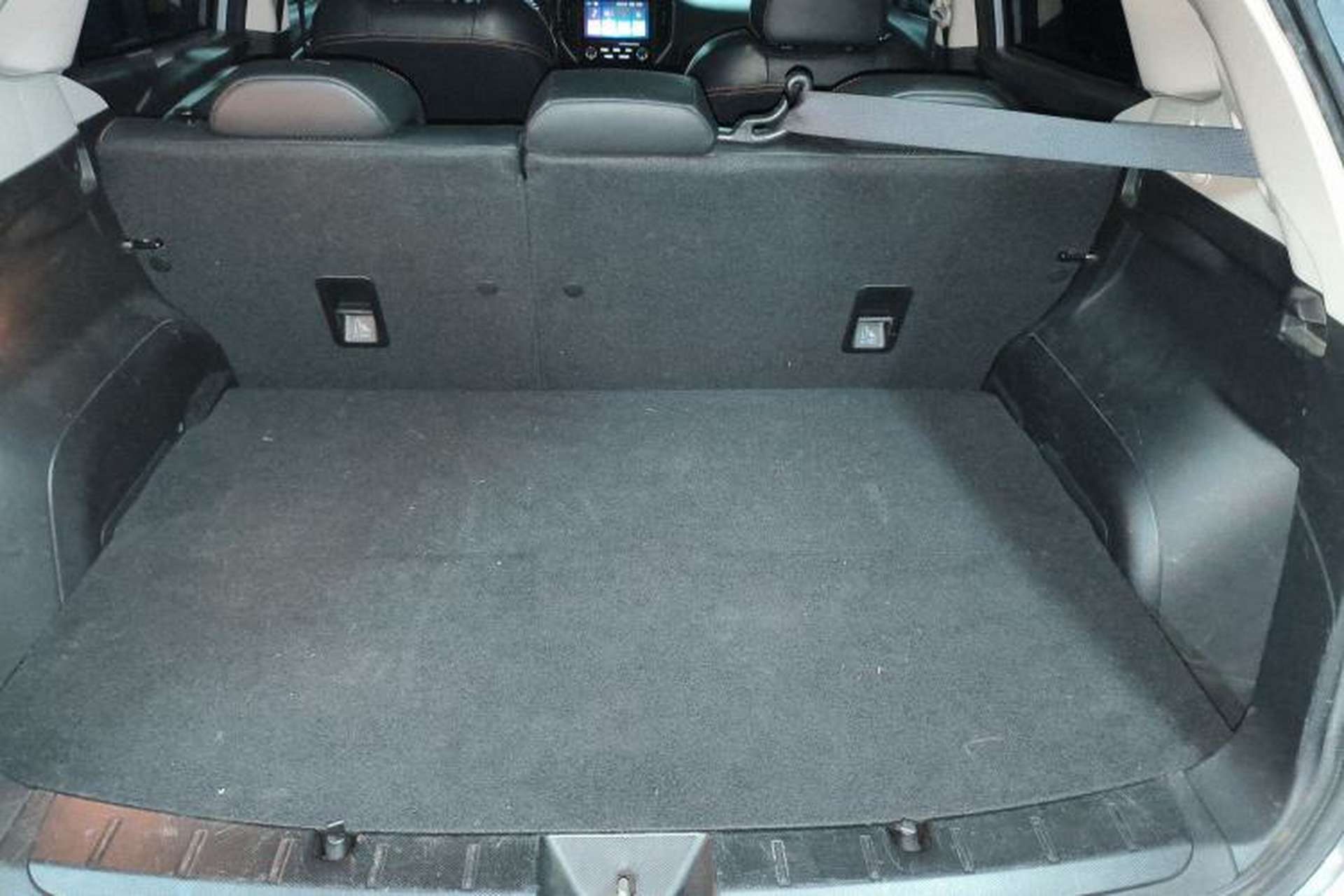 Used Subaru XV 2018 2.0i All-Wheel-Drive Prestige Edition with EyeSight Trunk