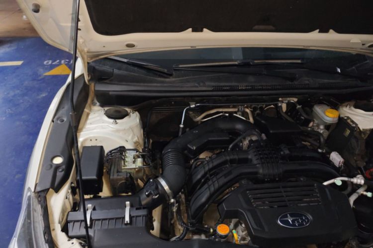 Used Subaru XV 2018 2.0i All-Wheel-Drive Elite Edition Engine Bay Right