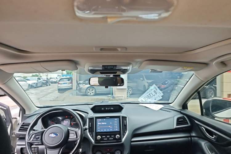 Used Subaru XV 2018 2.0i All-Wheel-Drive Elite Edition Headliner