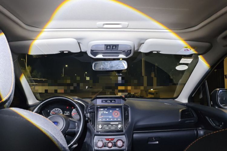 Used Subaru XV 2018 2.0i All-Wheel-Drive Elite Edition Headliner