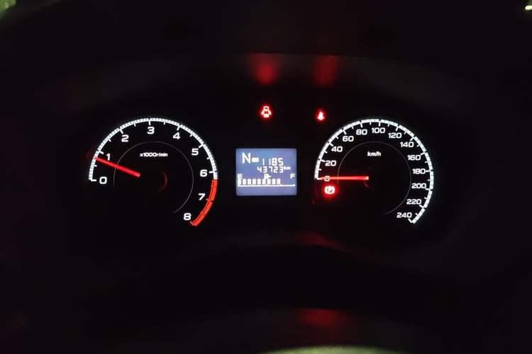 Used Subaru XV 2018 2.0i All-Wheel-Drive Elite Edition Instrument Cluster