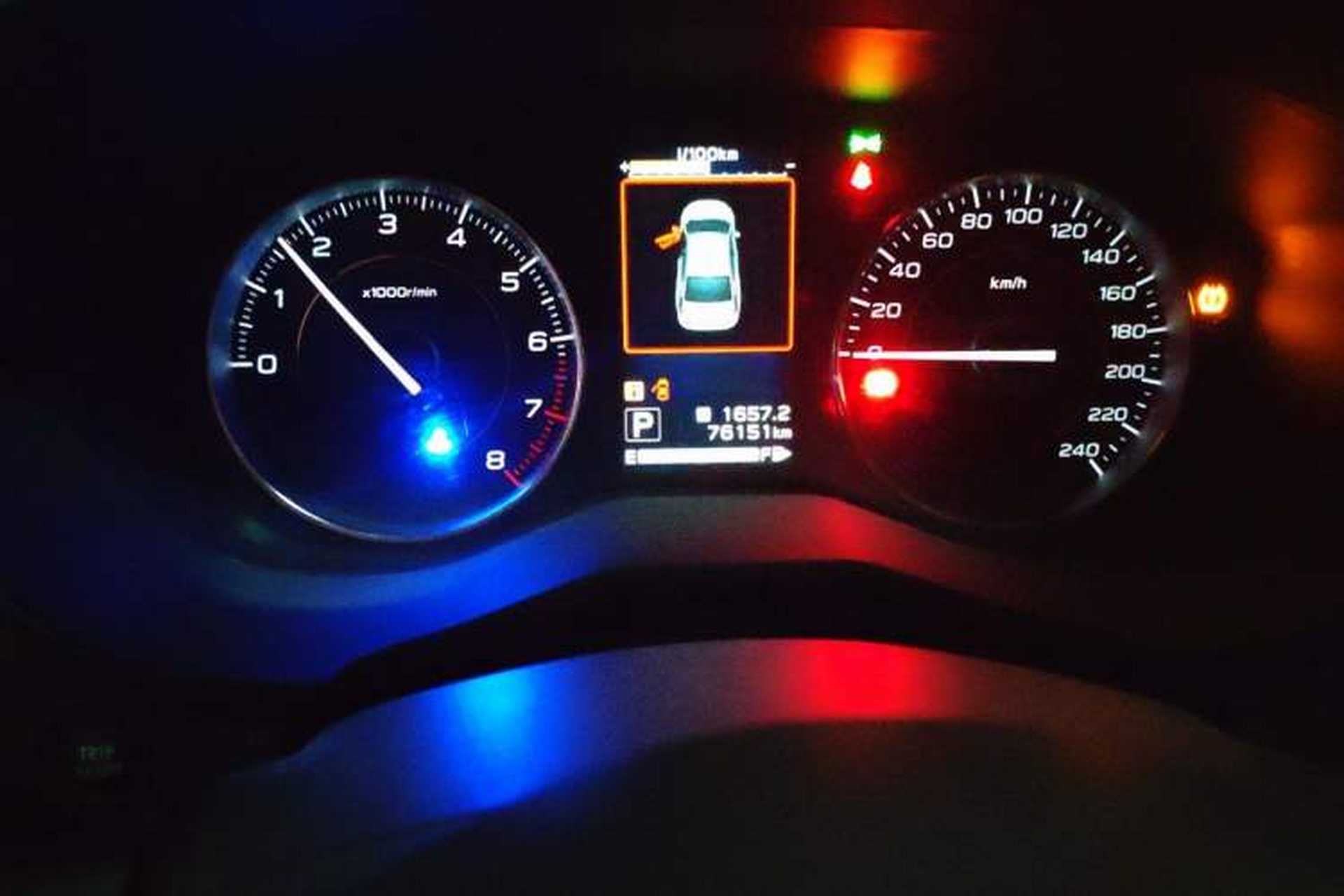 Used Subaru XV 2018 2.0i All-Wheel-Drive Luxury Edition Instrument Cluster