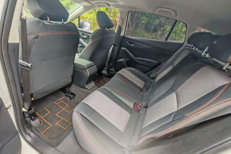 Used Subaru XV 2018 2.0i All-Wheel-Drive Elite Edition Interior 1