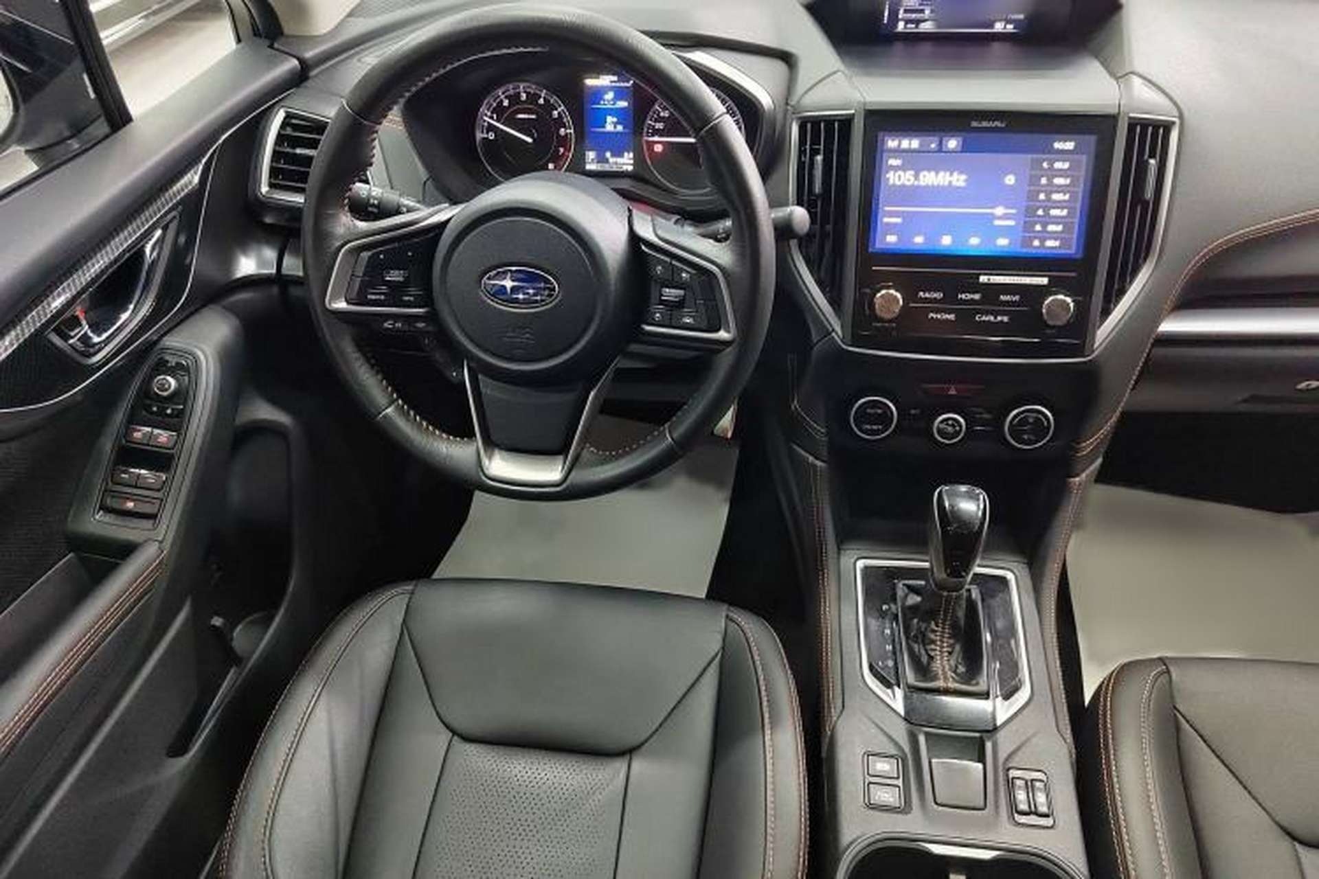 Used Subaru XV 2018 2.0i All-Wheel-Drive Luxury Edition with EyeSight Interior 1