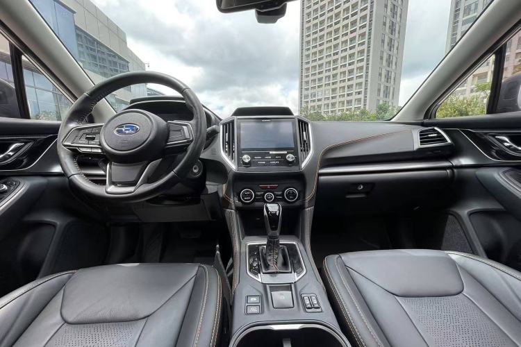 Used Subaru XV 2018 2.0i All-Wheel-Drive Luxury Edition Interior 2