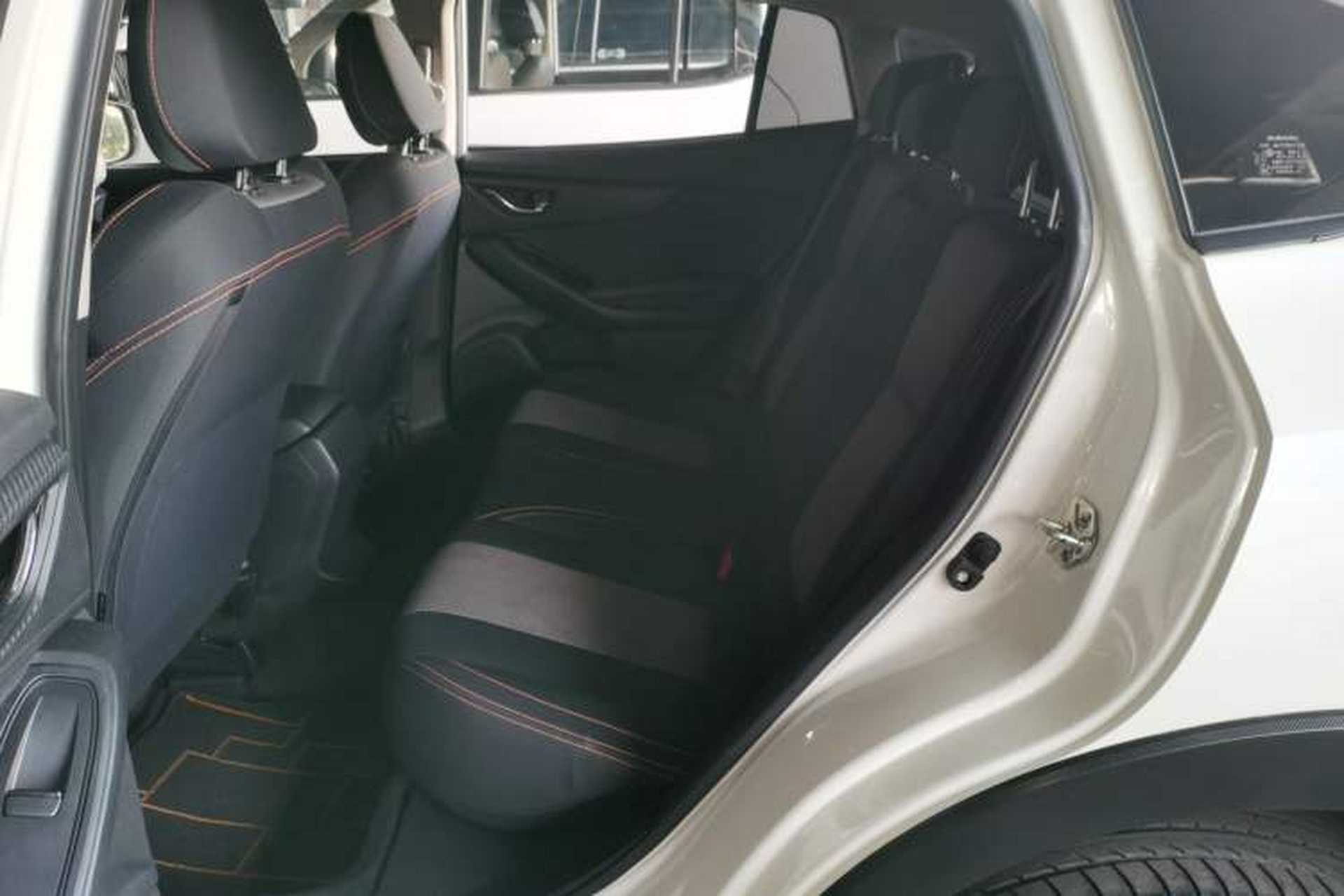 Used Subaru XV 2018 2.0i All-Wheel-Drive Elite Edition Interior 4