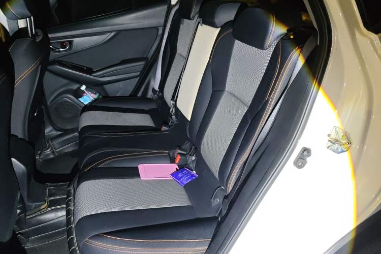 Used Subaru XV 2018 2.0i All-Wheel-Drive Elite Edition Left Rear Seat