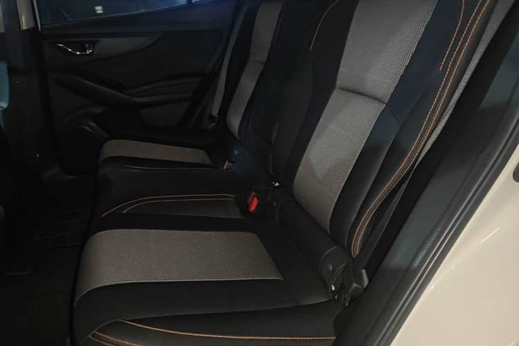 Used Subaru XV 2018 2.0i All-Wheel-Drive Elite Edition Left Rear Seat