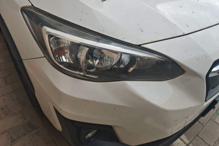 Used Subaru XV 2018 2.0i All-Wheel-Drive Luxury Edition Right Front Headlight