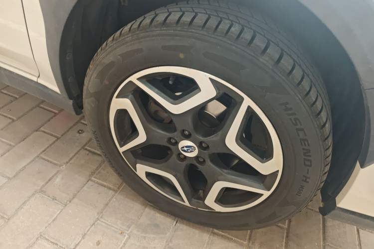 Used Subaru XV 2018 2.0i All-Wheel-Drive Luxury Edition Right Front Wheel Hub