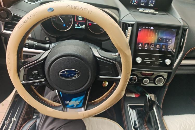 Used Subaru XV 2018 2.0i All-Wheel-Drive Luxury Edition Steering Wheel