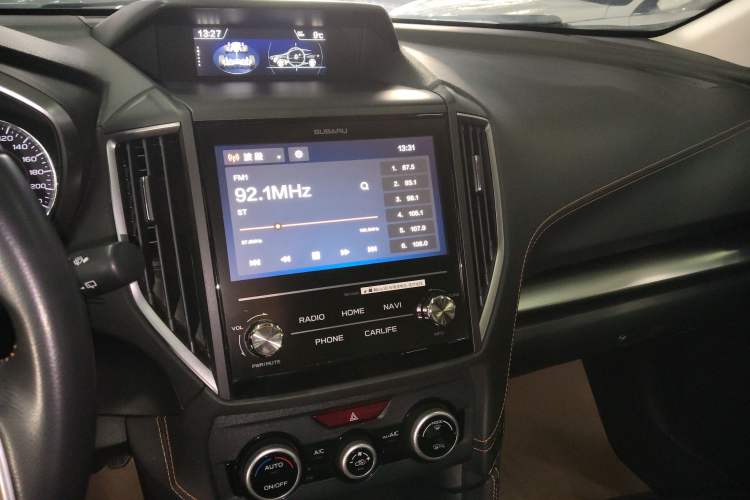 Used Subaru XV 2019 2.0i All-Wheel-Drive Luxury Edition China VI Standard Audio And AC Panel