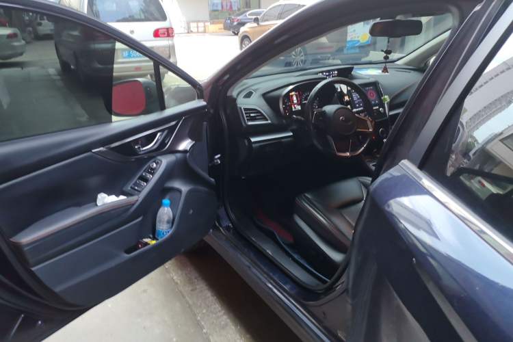 Used Subaru XV 2019 2.0i All-Wheel-Drive Luxury Edition China VI Standard Driver Seat