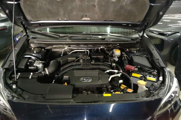 Used Subaru XV 2019 2.0i All-Wheel-Drive Luxury Edition China VI Standard Engine Bay