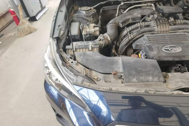 Used Subaru XV 2019 2.0i All-Wheel-Drive Luxury Edition with EyeSight China V Standard Engine Bay Right