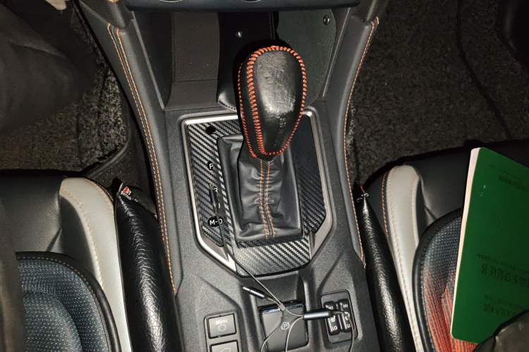 Used Subaru XV 2019 2.0i e-Boxer Flagship Edition EyeSight China V-standard Gear Lever