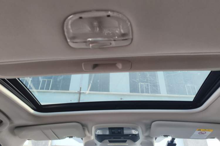 Used Subaru XV 2019 2.0i All-Wheel-Drive Luxury Edition with EyeSight China V Standard Headliner