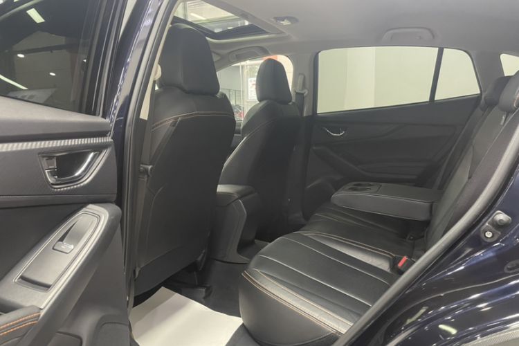 Used Subaru XV 2019 2.0i All-Wheel-Drive Luxury Edition China VI Standard Interior 2