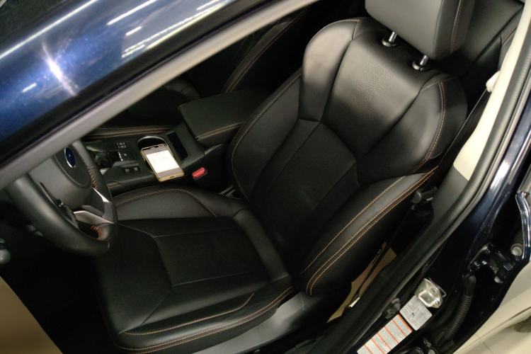 Used Subaru XV 2019 2.0i All-Wheel-Drive Luxury Edition China VI Standard Left Front Seat