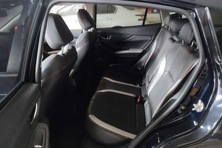 Used Subaru XV 2019 2.0i e-Boxer Flagship Edition EyeSight China V-standard Left Rear Seat