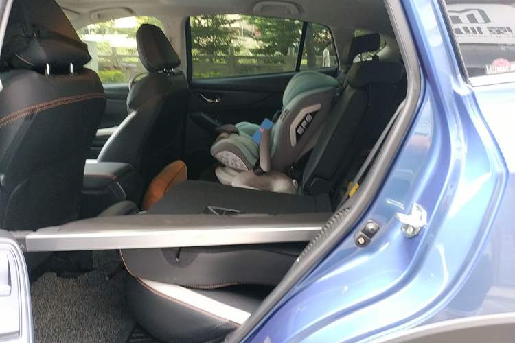 Used Subaru XV 2019 2.0i e-Boxer Flagship Edition with EyeSight China VI compliant Left Rear Seat