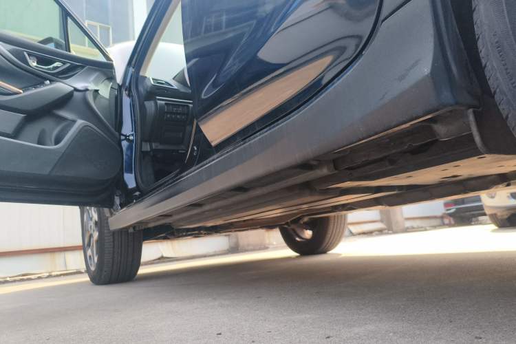 Used Subaru XV 2019 2.0i All-Wheel-Drive Luxury Edition with EyeSight China V Standard Left Side Sill